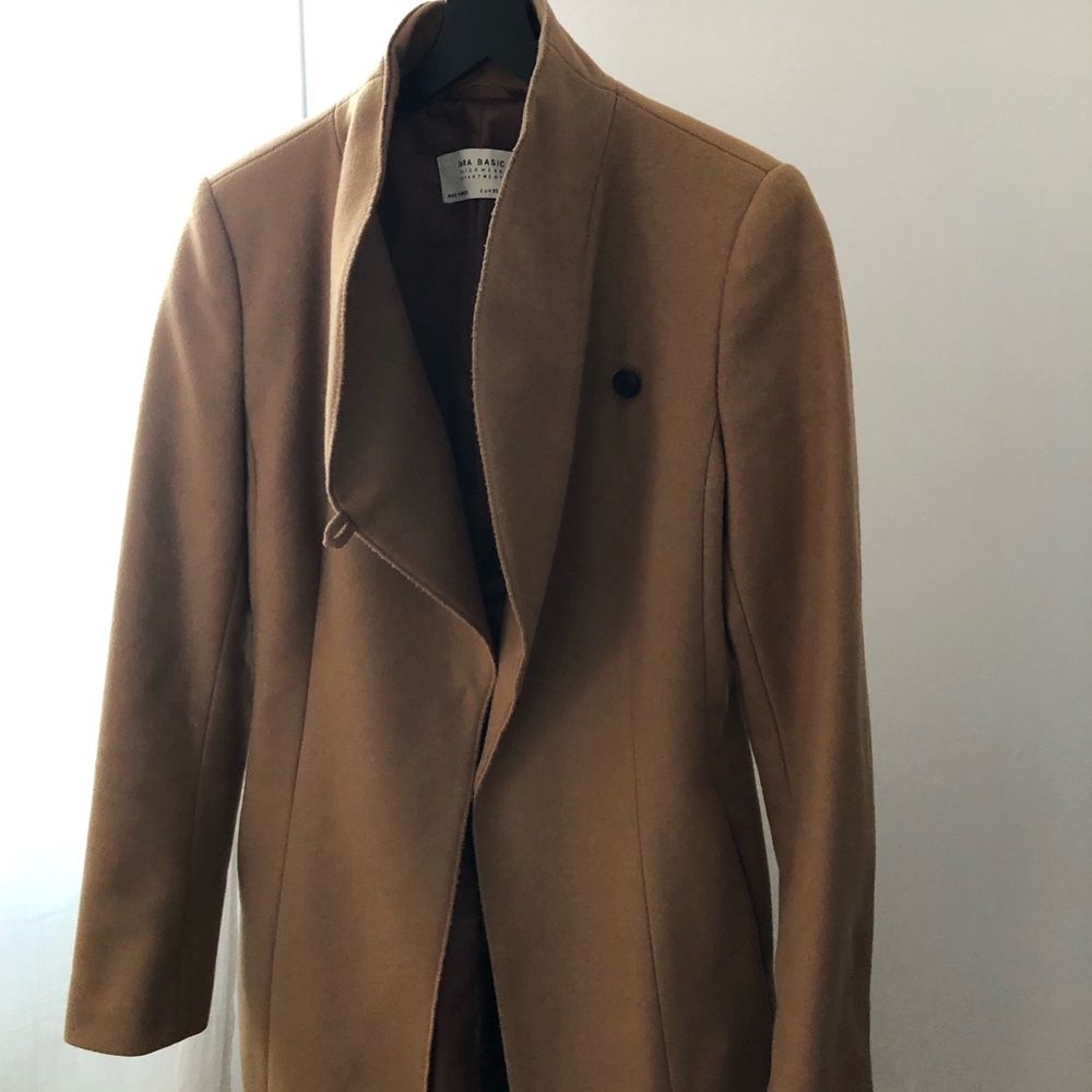 •Zara• Camel Women's Wool Coat